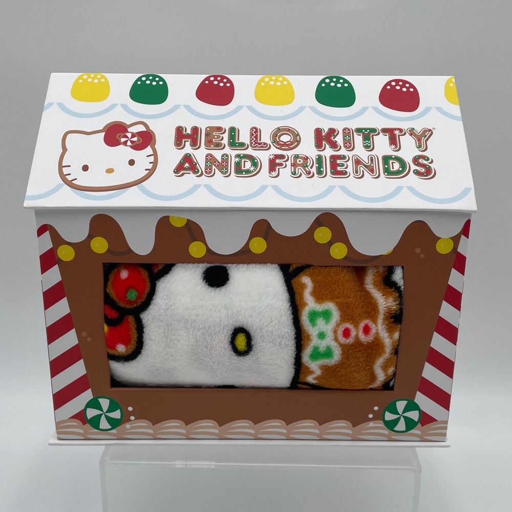 Hello Kitty Christmas Plush Throw in Magnetic Closure Gingerbread House 46‎ x 60 - Picture 2 of 11